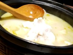 -九锅一堂酸菜鱼(万达广场店)