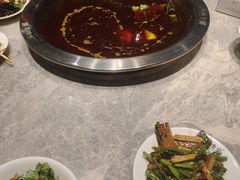 -忘情水鱼头·鲜鱼火锅(滨江中路店)