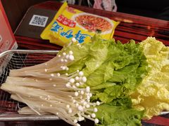 -沙胆彪炭炉牛杂煲(上海日月光广场店)