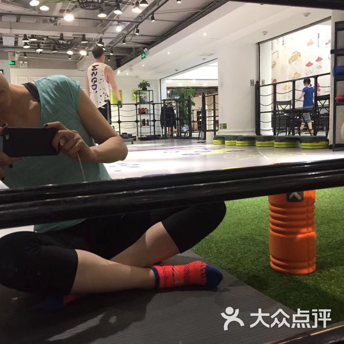 国际精英汇健身