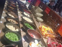 -佬土鹅肠火锅(解放路店)