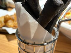 蘸汤吃的黑油条-太二酸菜鱼(福州泰禾店)