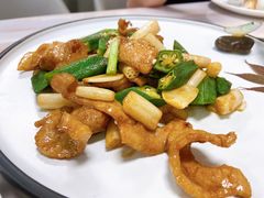 藕尖秋葵炒爽肉-金碧轩粤菜海鲜大酒楼