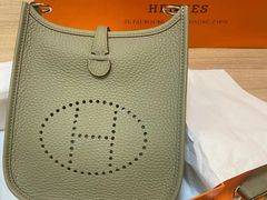 -小飞侠奢侈品回收 寄卖 养护(宝山宝龙广场店)