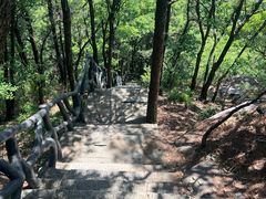 -罗田薄刀峰风景区