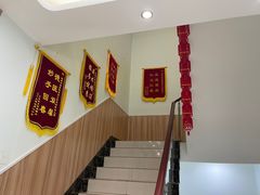 -瑞鹏宠物医院·内科·中兽医·骨科(苗圃店)