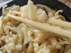 -顺溜·手工刀削面·黑金店(铜锣湾店)