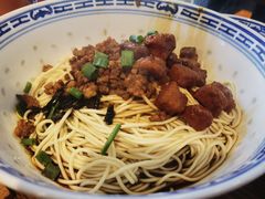 -辣肉面大王(天平路店)