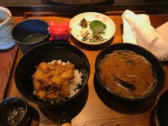 -みかわ是山居