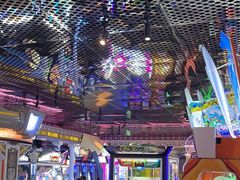 -反斗乐园(领展中心城店)