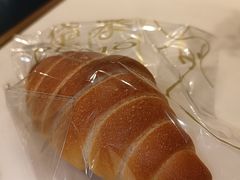 海盐牛角包-DEMO黛慕蛋糕(中泰店)