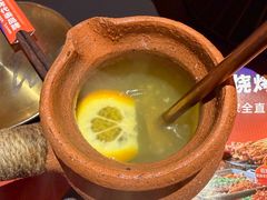 -何师烧烤Pro ·江湖川菜·小龙虾·精酿啤酒(太古里旗舰店)