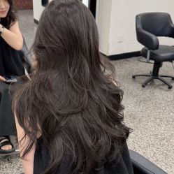 -SWANK SALON
