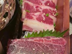 -山川小町·极番烧肉(新地假日广场店)