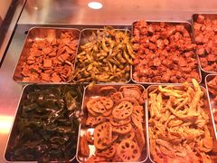 -绝味鸭脖(大学城店)
