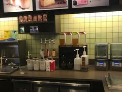 -星巴克(西安李家村万达店)
