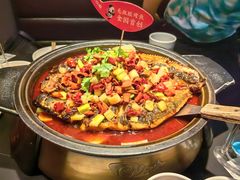 -辣尚瘾·烤鱼·新川菜(交大直营店)