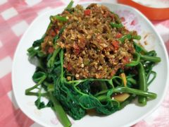 剁椒藤菜-洪霞餐馆