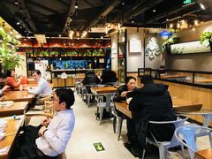 大堂-渝是乎川渝小炒(新世界百货望京店)