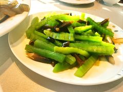 -郑庄脂渣海鲜楼(九水路店)