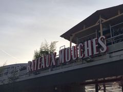 -Bateaux Mouches塞纳河游船