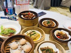 -万龙洲海鲜(大兴绿地缤纷城店)