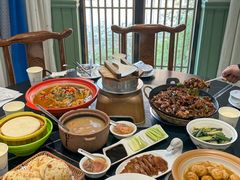 -鱼头泡饭·湖北菜·非物质文化遗产(岳家嘴总店)