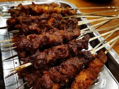 东镇电烤肉-老东镇啤酒屋海鲜加工·蒸汽海鲜·海鲜烧烤(台东店)