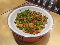 -裕鼎鲜·新中菜(金鼎广场店)