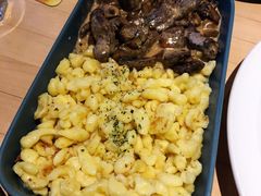 兰巴赫招牌面筋配牛肉口蘑-LENBACH兰巴赫西餐啤酒坊(大连东港店)