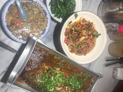 糟辣小炒肉-树厨贵州菜(大十字店)