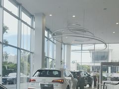 -上海永达奥诚奥迪4S店(申江路店)
