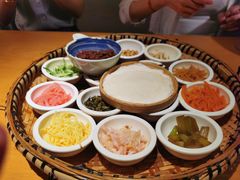 -包整·丝娃娃(一览甲秀楼风景店)