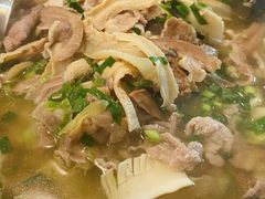 -全牛匠·乐山跷脚牛肉(新中关店)