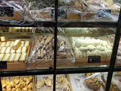 -宏发红西饼屋(天津路店)
