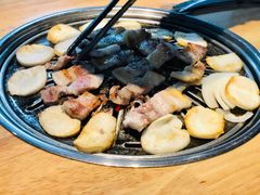 -老炉家木炭烤肉(长江国际店)