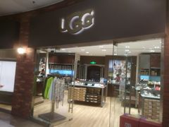 -UGG(燕莎奥特莱斯购物中心店)