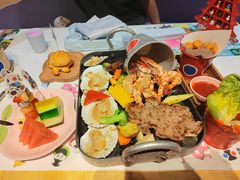 -水桶王国主题餐厅·聚会·生日派对·亲子活动·家庭套餐(亚龙湾希尔顿店)