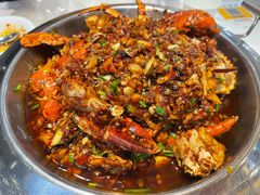 -凤凰路何眼镜香辣蟹(花果园店)