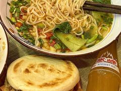 -大嘻咹biangbiang面(历史博物馆店)