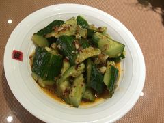 拍青瓜-佬湘楼·27年湘菜(天河都市广场店)