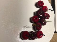 樱桃鹅肝-小大董·烤鸭(凤凰汇店)