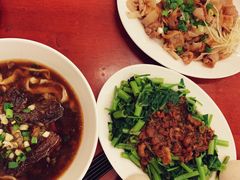 牛筋牛肉面-尊品原汁牛肉面