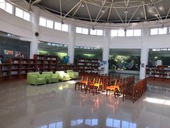 -中加枫华国际学校
