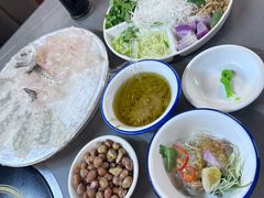 -官塘陈记鱼生·潮汕砂锅粥·牛肉火锅(潮枫路总店)