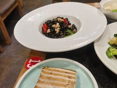 -鲁菜根·泰安菜(万达店)