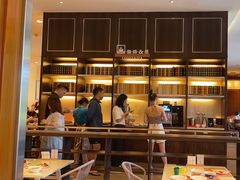 -亚龙湾希尔顿自助餐厅·海鲜·烧烤·沙滩BBQ·现场乐队