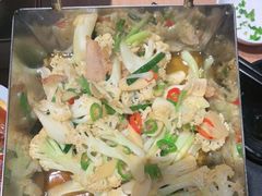 -川堂风·跷脚牛肉·乐山爆炒(宝山日月光店)