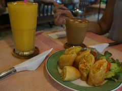 -Cafe de Thaan Aoan