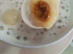 -俊丽双皮奶甜品店